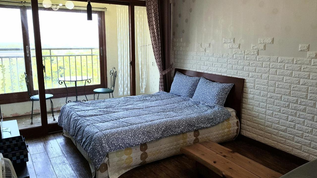 Jun House Vandrehjem Jeju Eksteriør billede